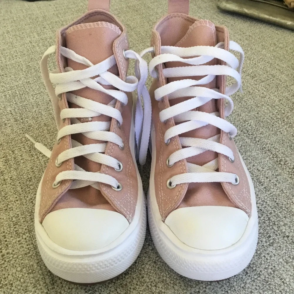 Converse Platform High Top Sneakers - Blush Pink & White